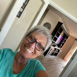 Meet your Posher, Cheryl